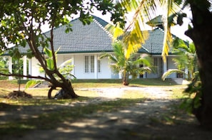 Esterni