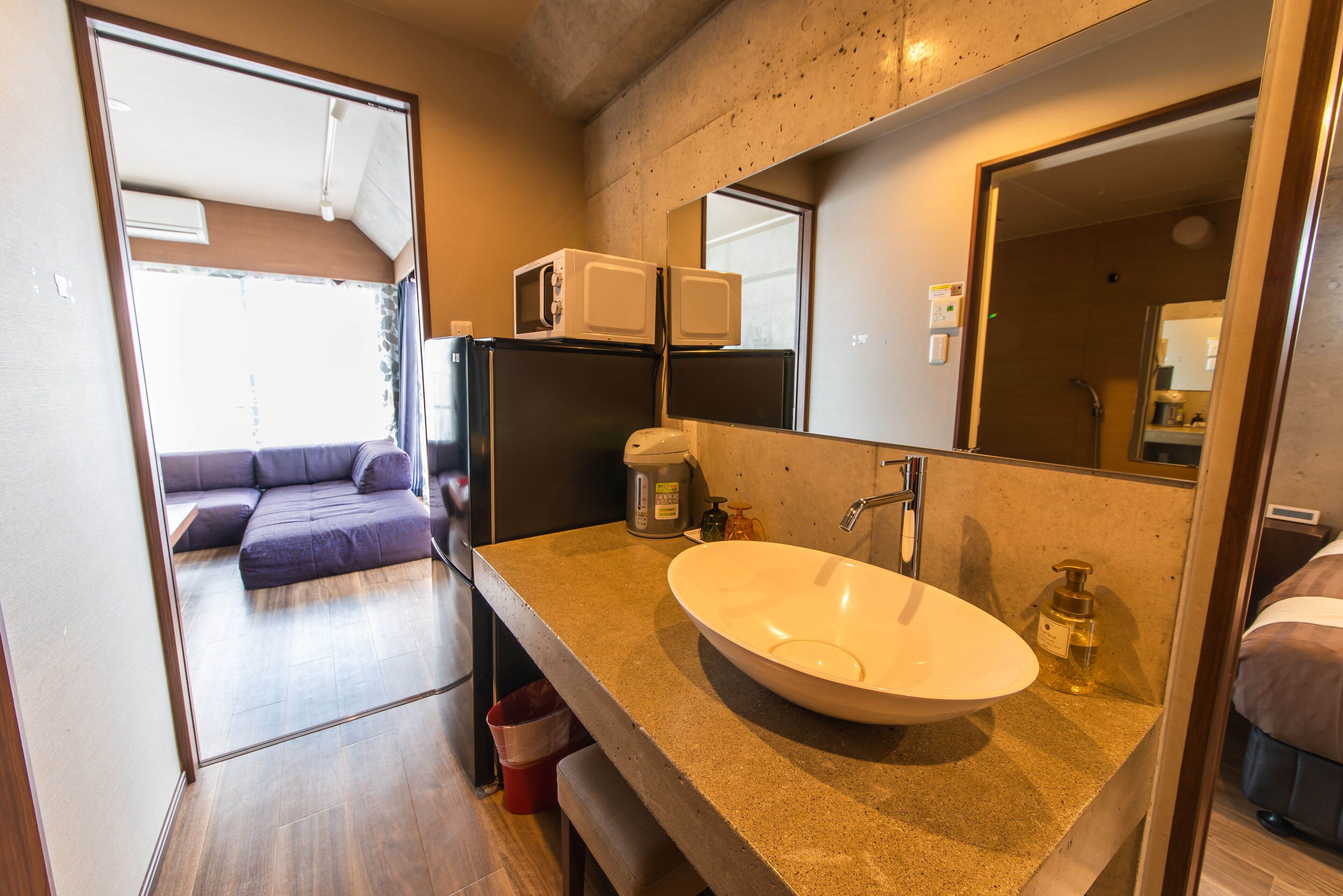 ベーシック ペントハウス 1 ベッドルーム 禁煙 バルコニー | 1 室のベッドルーム、デスク、遮光カーテン、WiFi (無料)