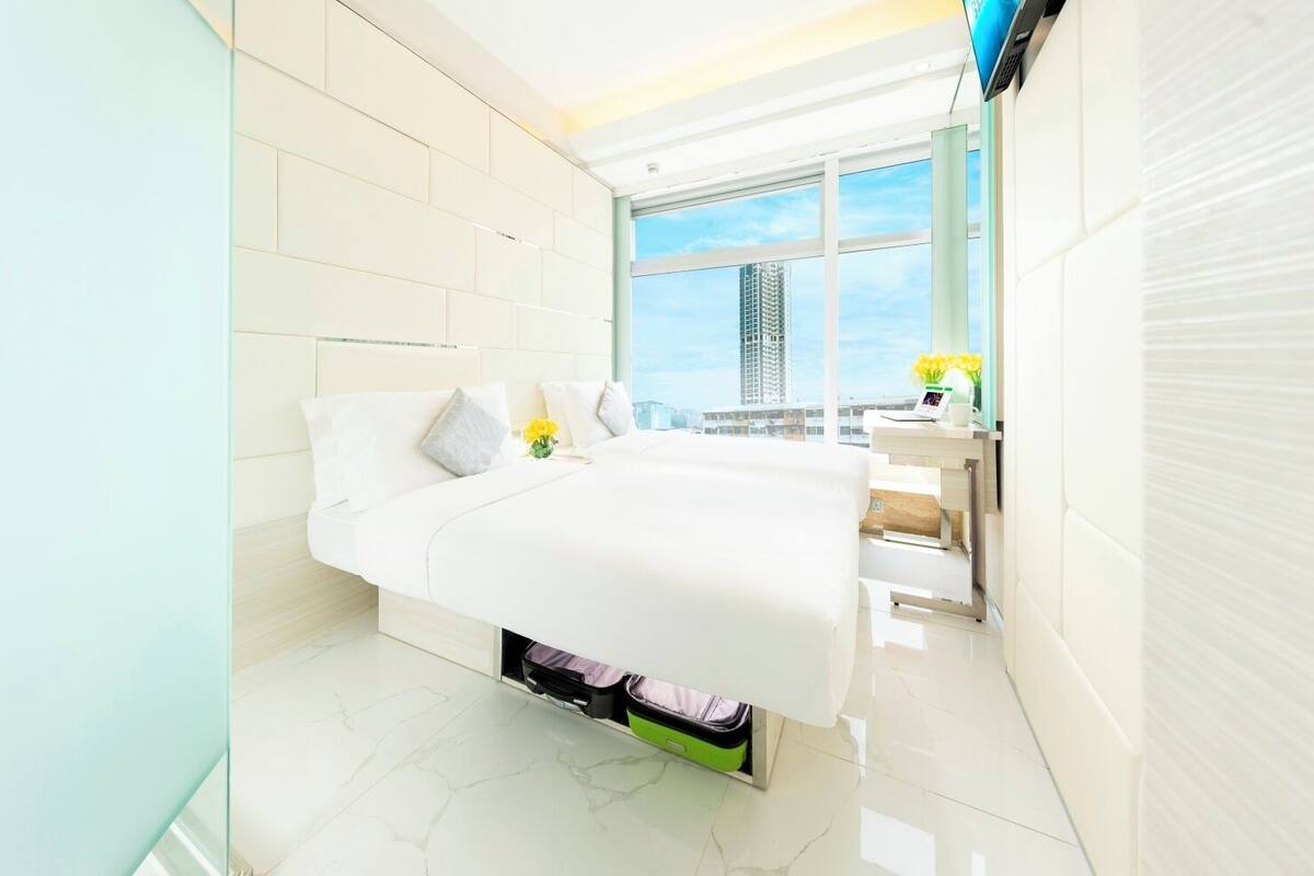 In-room safe, desk, soundproofing, iron/ironing board (on request)