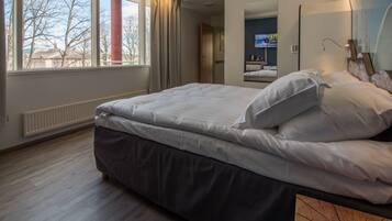 Bureau, rideaux occultants, Wi-Fi gratuit, draps fournis