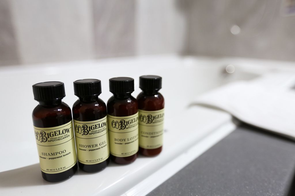 bathroom amenities