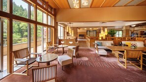 Lobby sitting area - Yusen Shidate (Hanamaki)