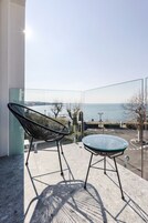 Superior Room, Balcony, Lake View | Lake view