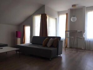 精選套房 | 1 間臥室、熨斗/熨衣板、床單