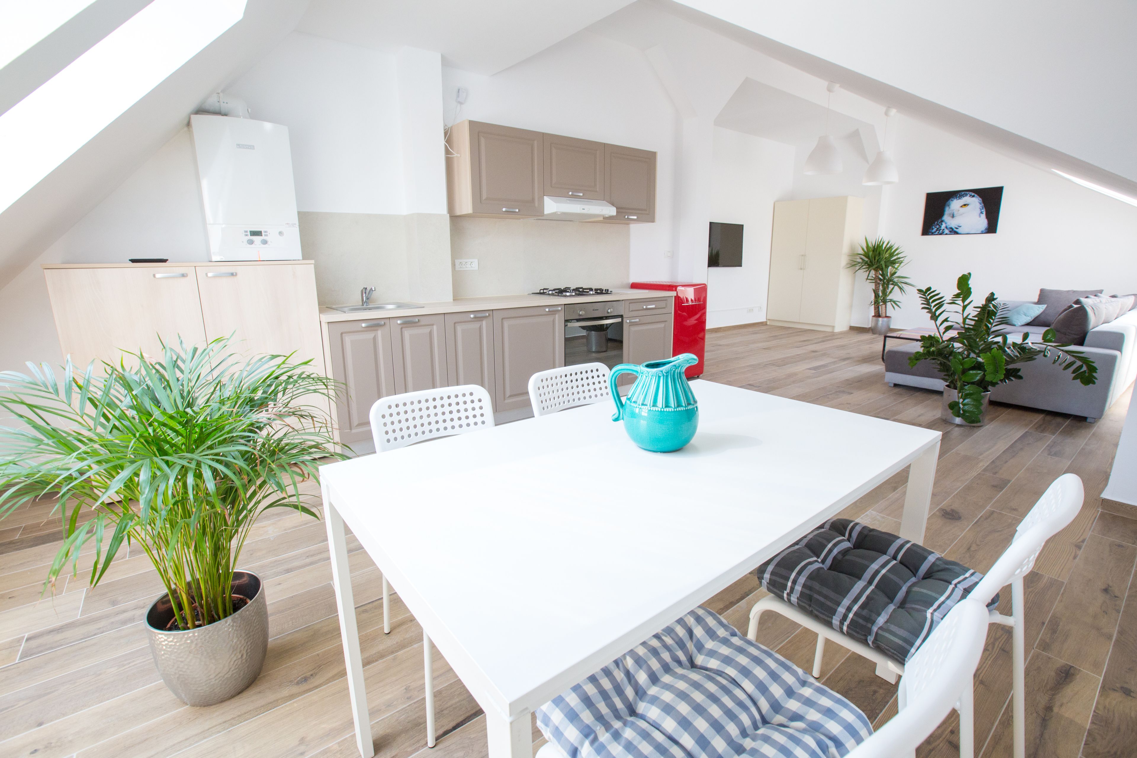 family apartment, 1 bedroom | in-room dining