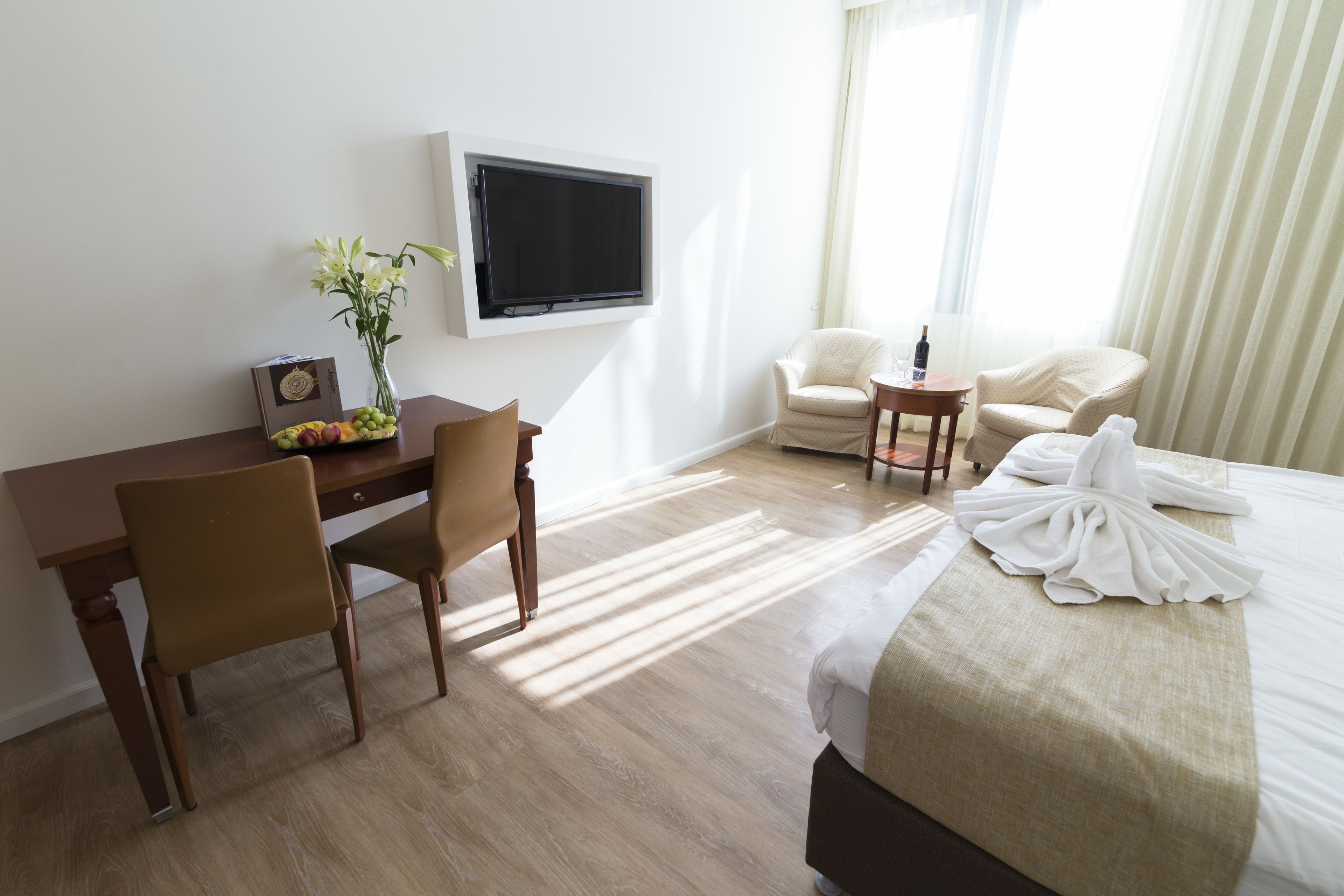 deluxe duplex (family suite) | in-room safe, blackout curtains, soundproofing, rollaway beds