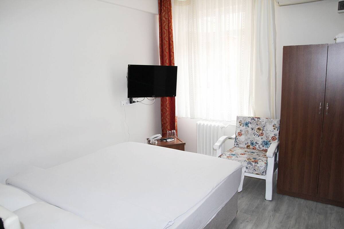 Chambre Simple Standard | Bureau, Wi-Fi gratuit