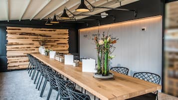 Petit déjeuner continental servi tous les jours en supplément