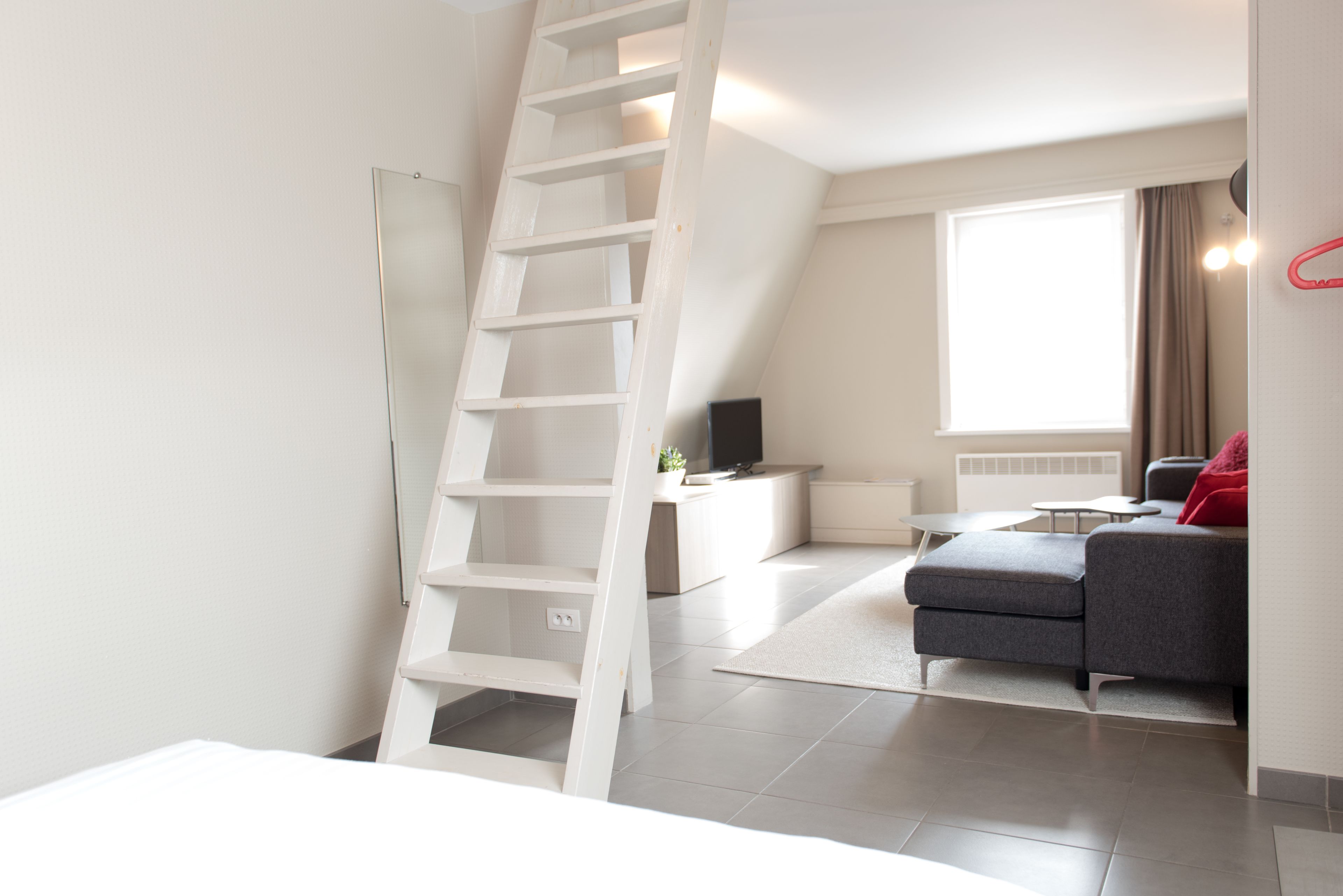 luxury loft, kitchen | living area | 40-inch smart tv with digital channels, tv