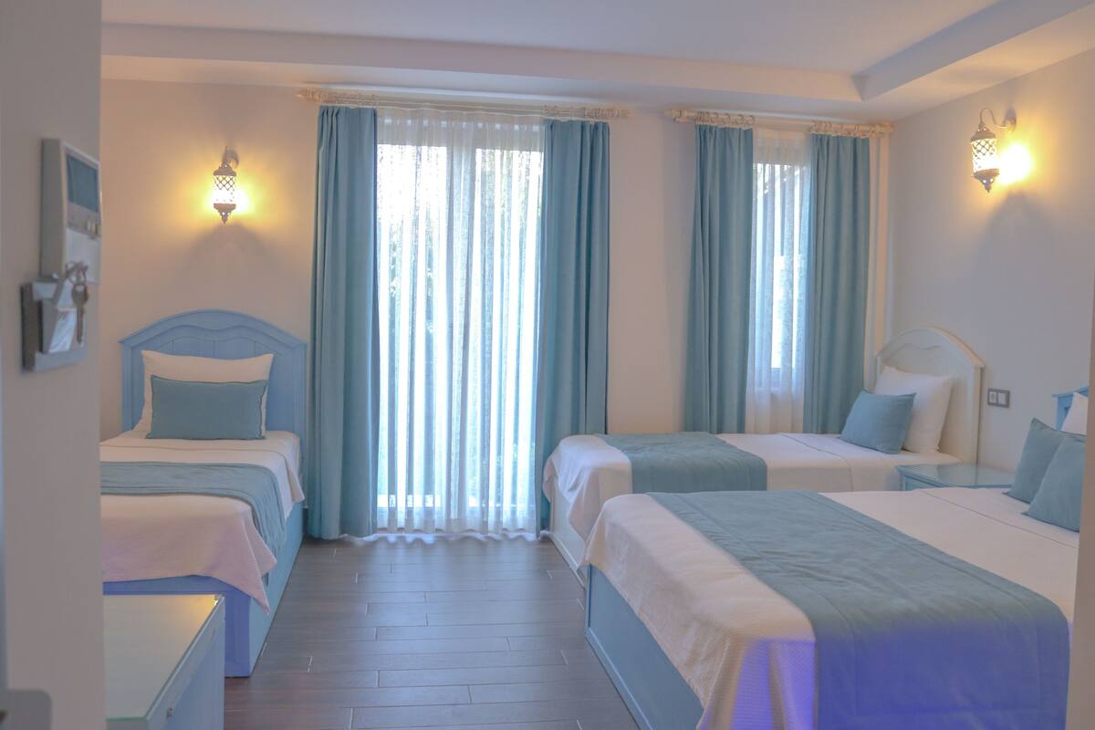 Family Quadruple Room, 1 Bedroom, Non Smoking | Room amenity
