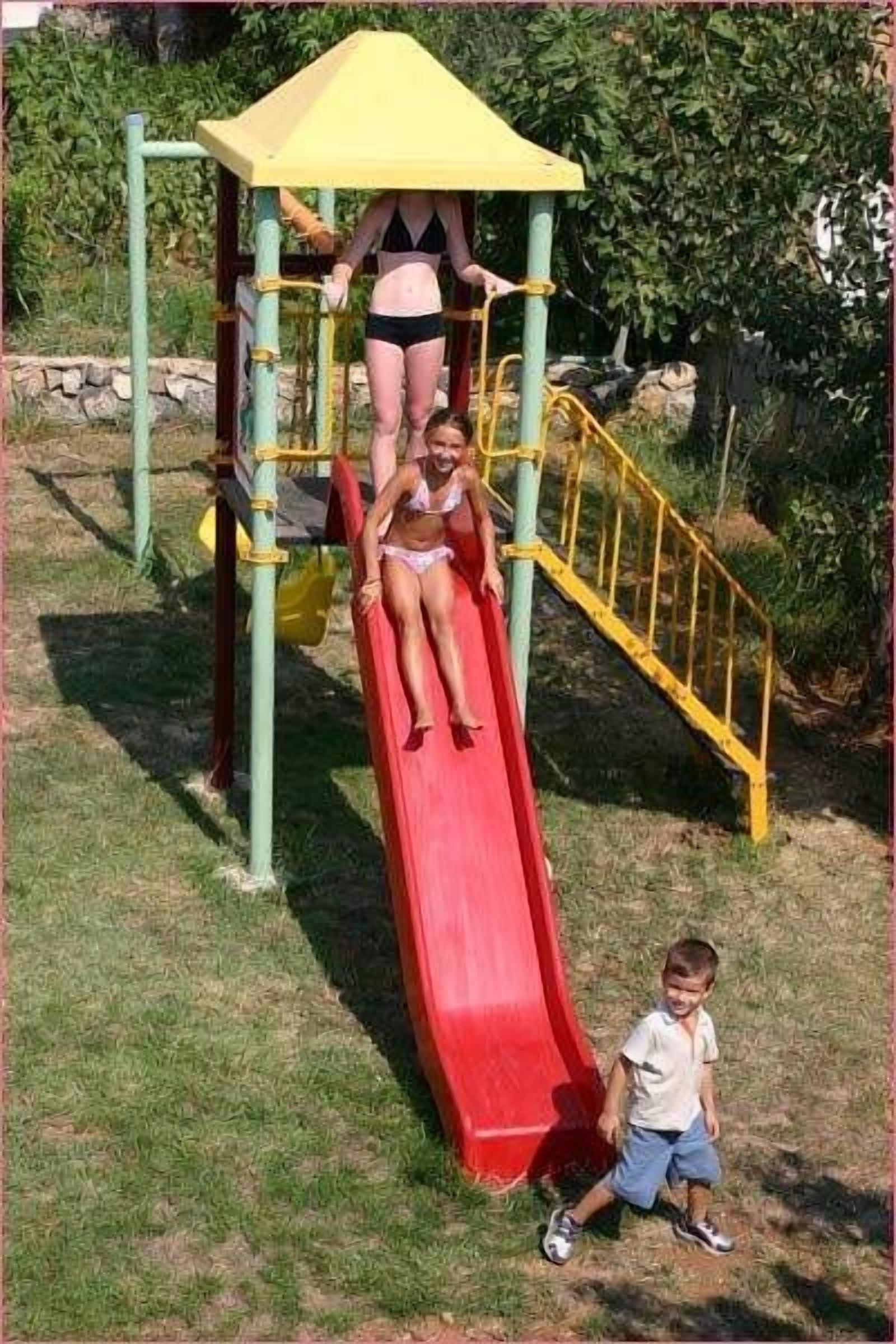 children’s play area – outdoor