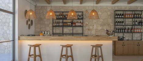 Poolside bar