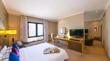1 bedroom, minibar, in-room safe, desk