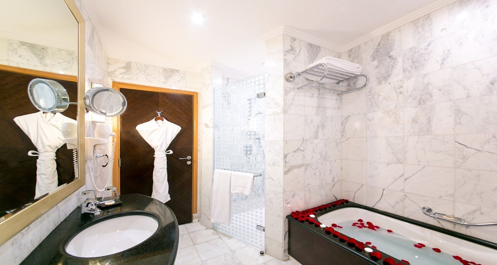 Foto - Millennium Central Kuwait Downtown