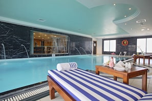 Indoor pool - Millennium Central Kuwait Downtown (Kuwait City)