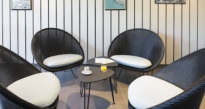 Opéralia Hôtel Les Pins