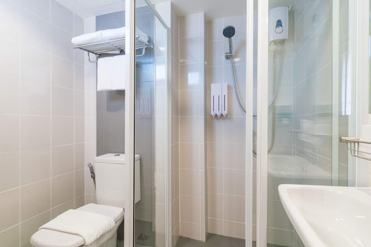 shower, free toiletries, hair dryer, bathrobes