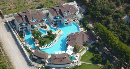 Mozaik Swim Up Hotel and Apartments