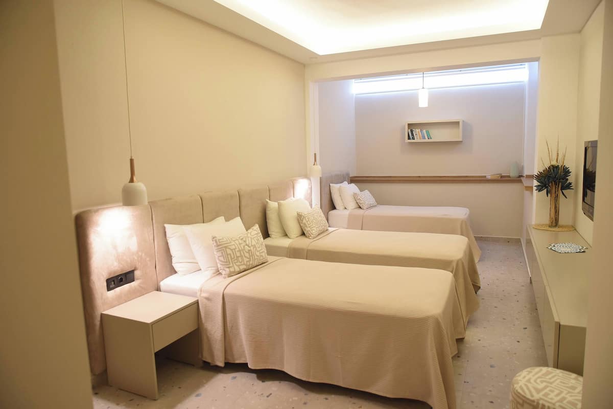 Suite familiar, 2 habitaciones | 1 dormitorio, ropa de cama de alta calidad, caja fuerte y wifi gratis