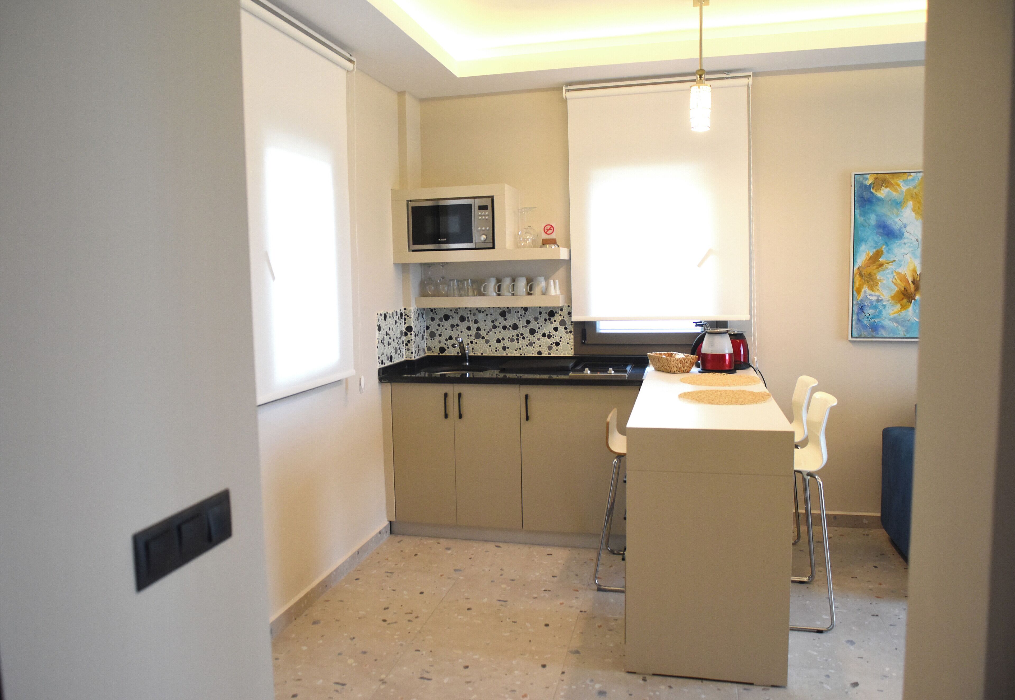 coffee/tea maker, electric kettle