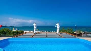 Piscina externa