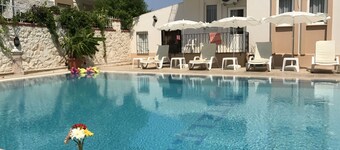 Cam Hotel