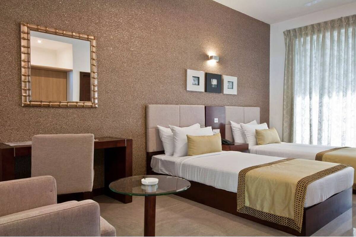 Premium bedding, minibar, in-room safe, desk