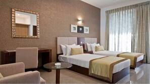 Premium bedding, minibar, in-room safe, desk