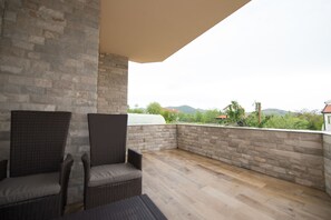 Apartment, 2 Schlafzimmer | Balkon