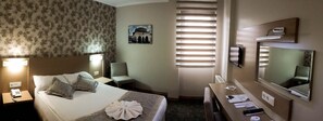 Free minibar items, in-room safe, desk, soundproofing - Mütevelli Otel (Kastamonu)