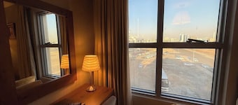 Crown Town Hotel