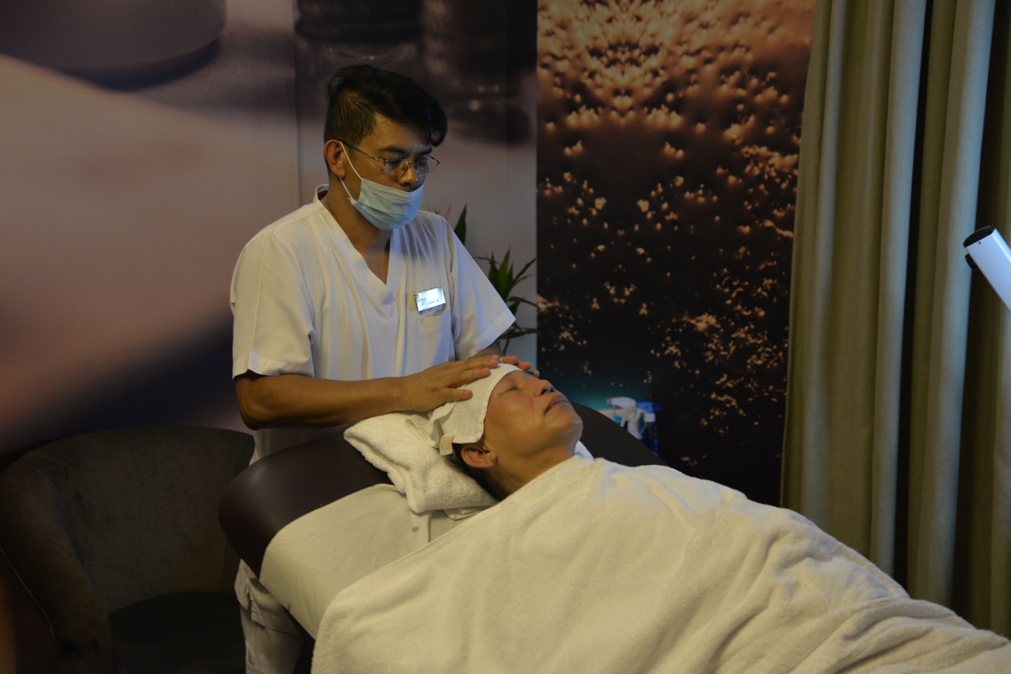 Deep-tissue massages, Thai massages, 1 treatment room
