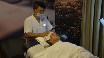 Deep-tissue massages, Thai massages, 1 treatment room