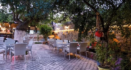 Garden Palace Boutique Hotel