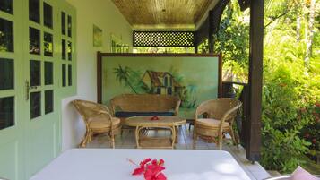 Standard-dobbeltvÊrelse - 1 queensize-seng | Terrasse/gÄrdhave