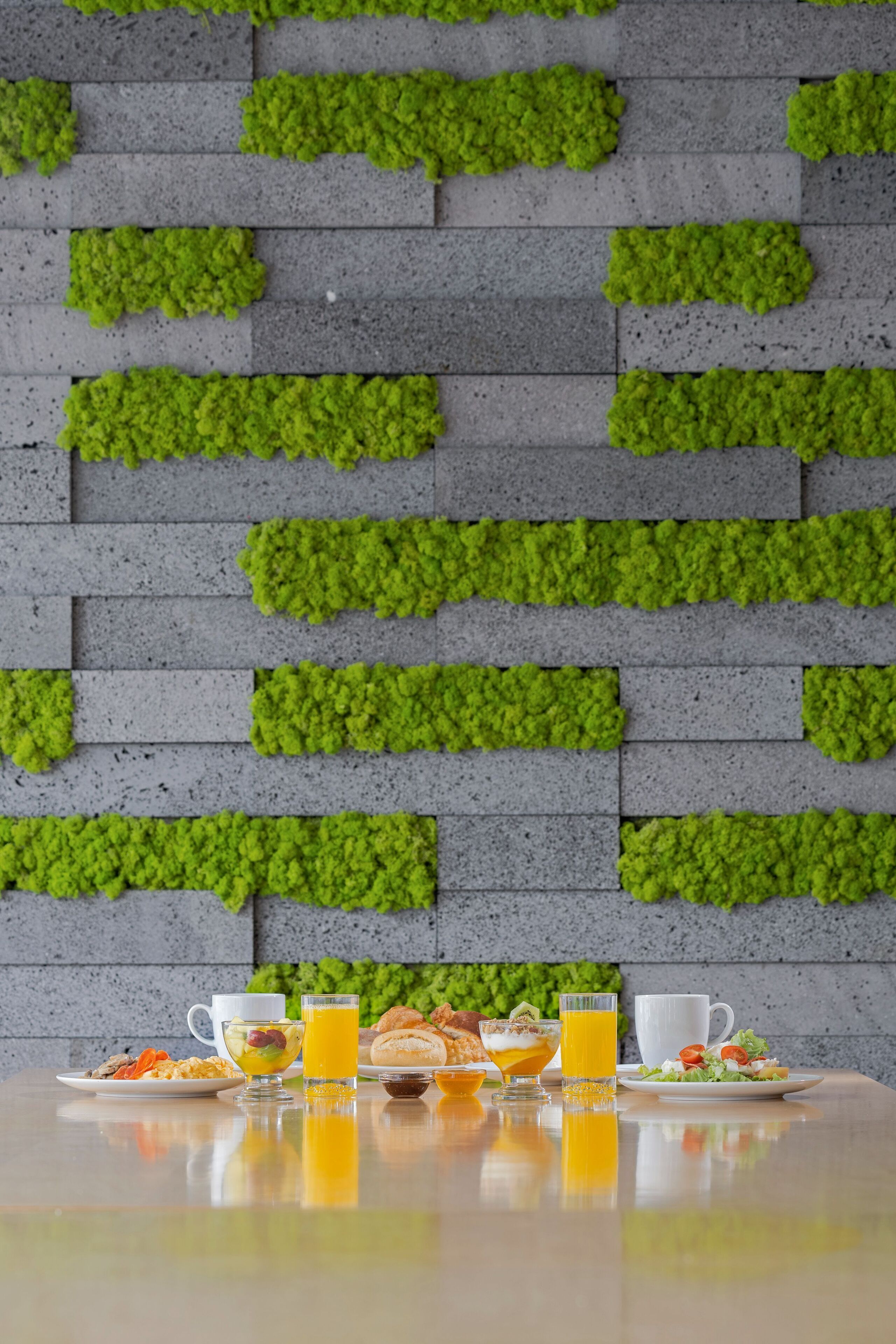 daily buffet breakfast (eur 10.5 per person)