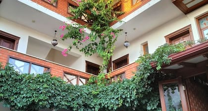 Hotel Mary's House