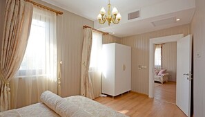 Minibar, in-room safe, soundproofing, free cribs/infant beds - Setenonu 1892 Butik Otel (Kayseri)
