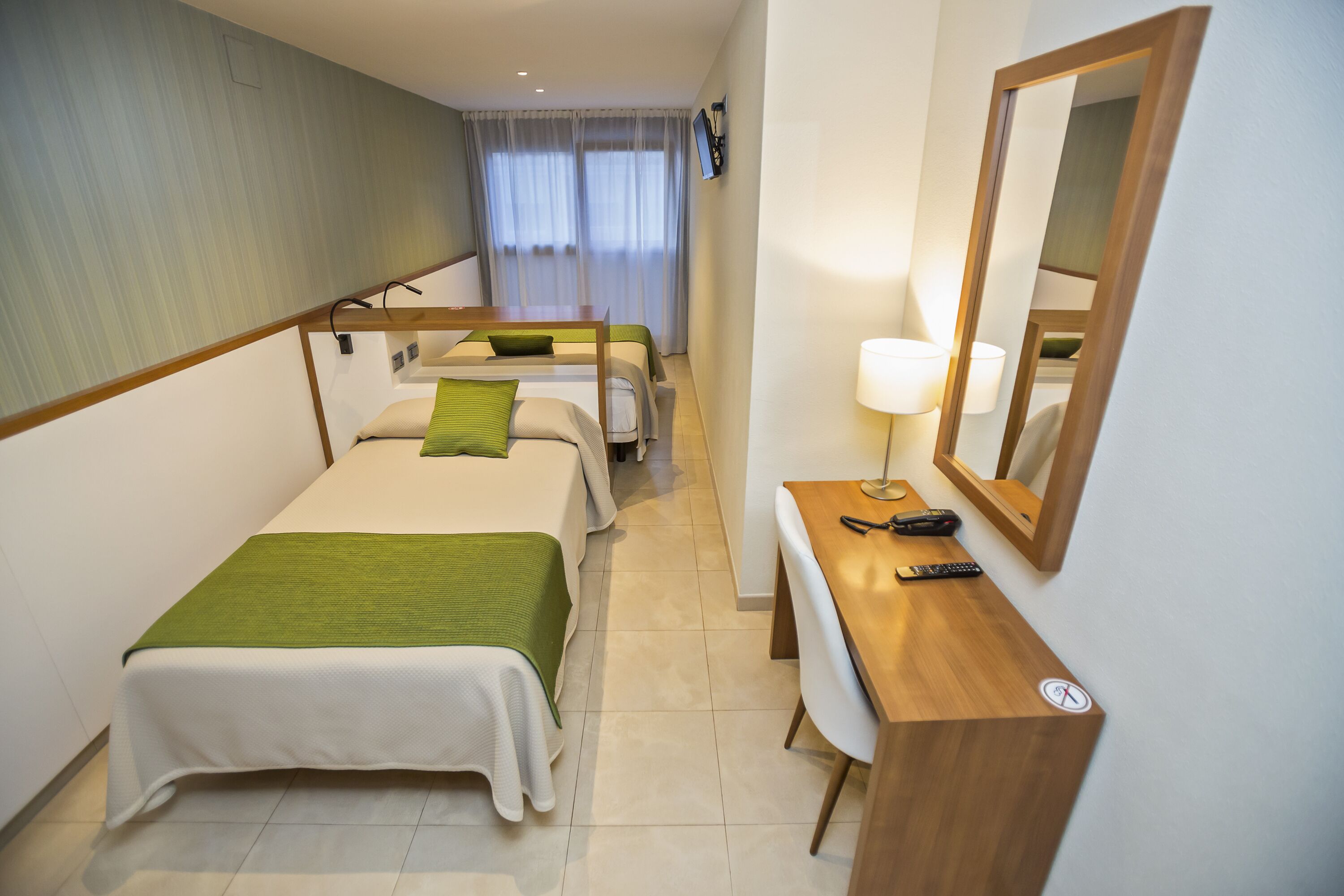 desk, soundproofing, iron/ironing board, free wifi