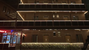 A multi-story building with a prominent red sign reading "Kusva Apart". - Uzungol Kusva Apart (Çaykara)