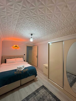 Standaard appartement, 1 slaapkamer | 1 slaapkamer, een bureau, geluiddichte muren, gratis wifi