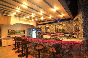 Bar (on property) - Şen Apart (Marmaris)