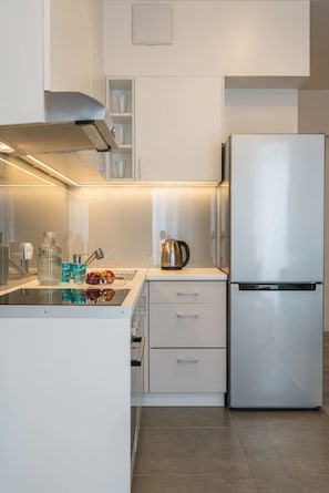 Apartament, 2 dormitoris (6 people) | Cuina bàsica privada | Frigorífic gran, forn, placa de cuina i rentaplats