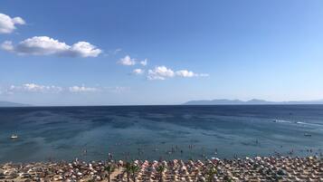 Standard Triple Room, Sea View | Beach/ocean view