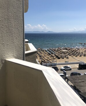 Standard Double Room, 1 Double Bed | Balcony