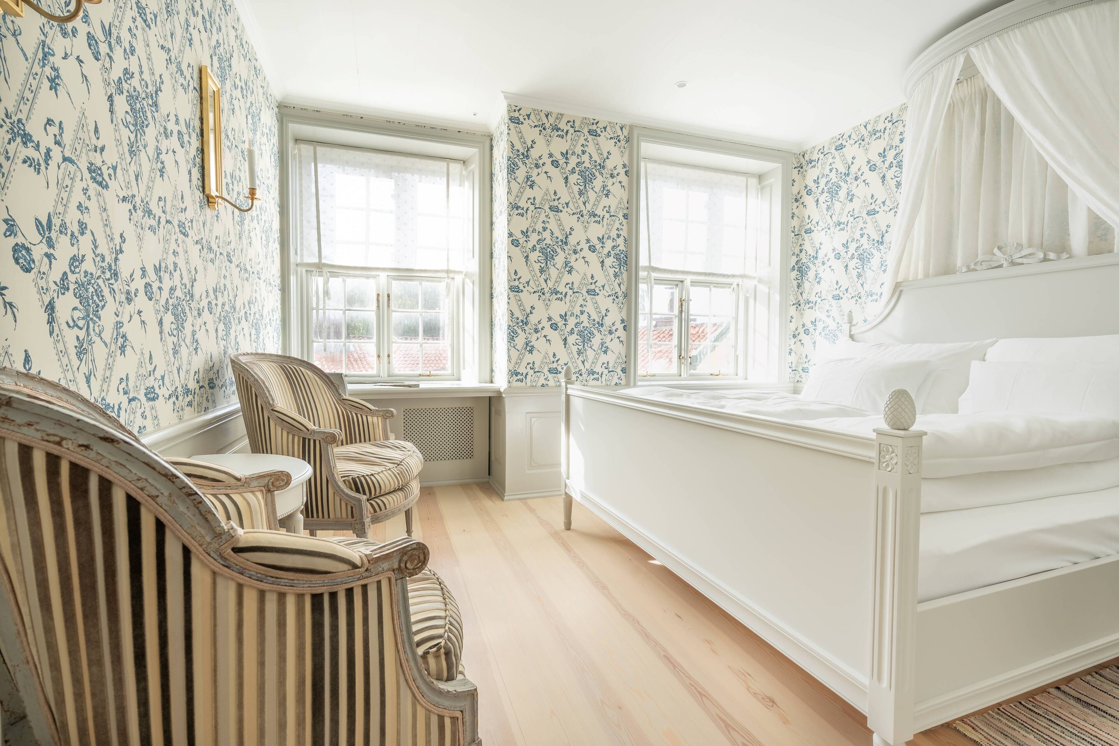 1 bedroom, premium bedding, individually decorated