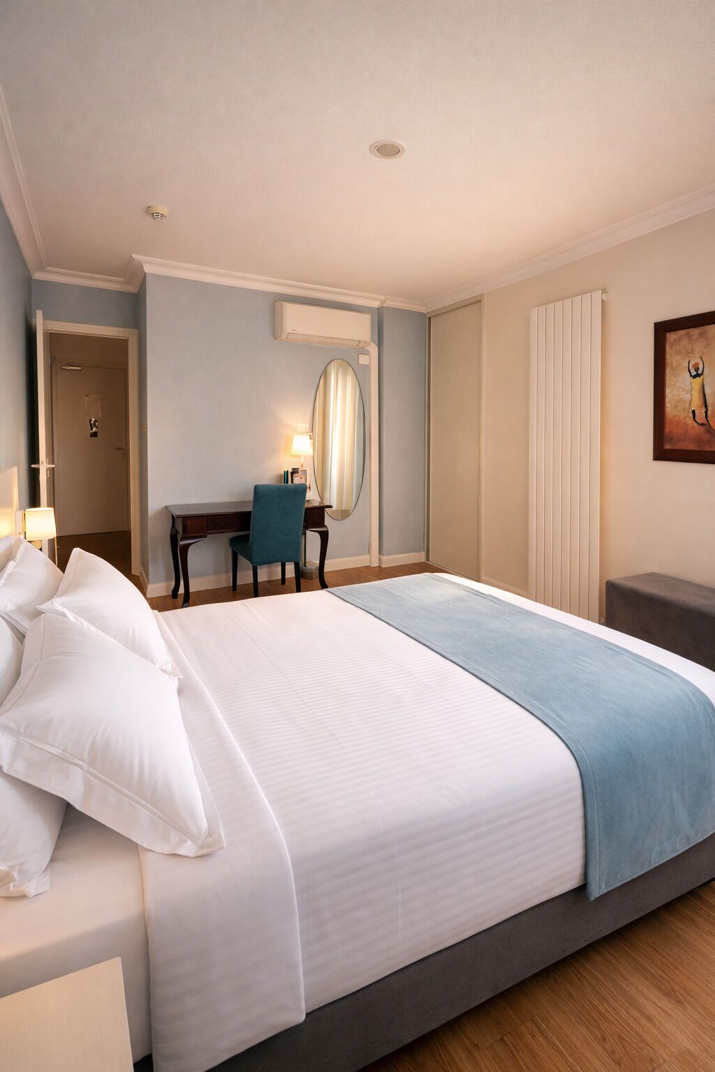 Premium bedding, desk, free WiFi, bed sheets