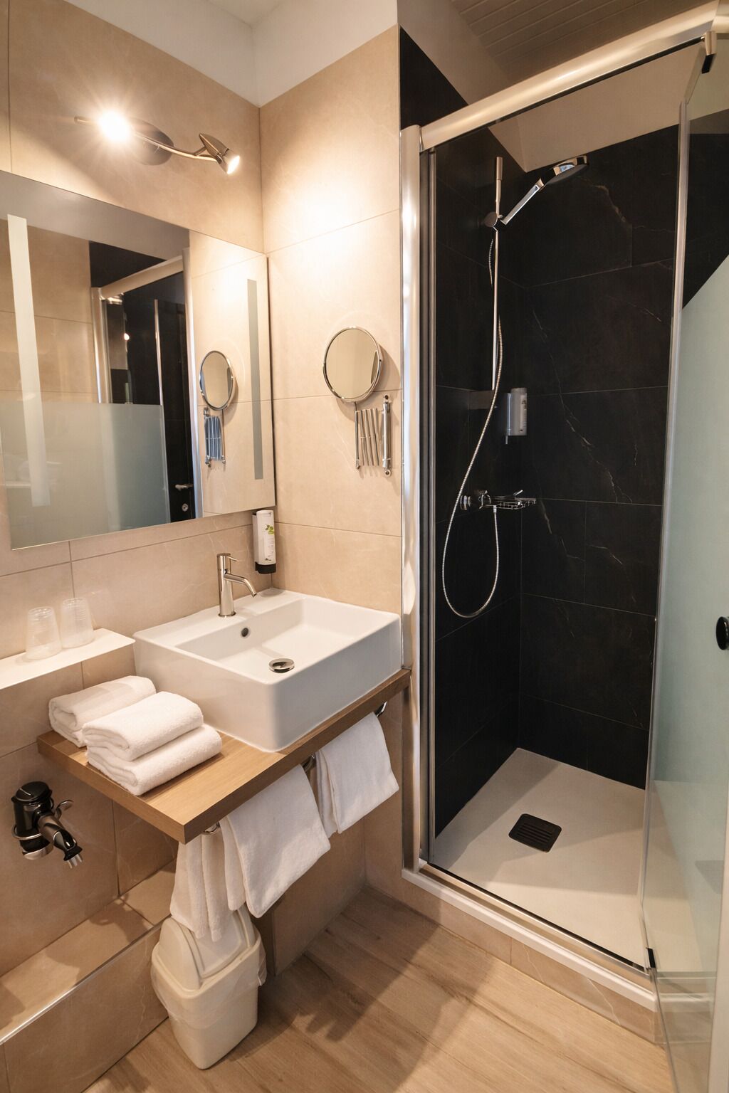 Photo - LOGIS Hotel Majestic Chatelaillon Plage - La Rochelle