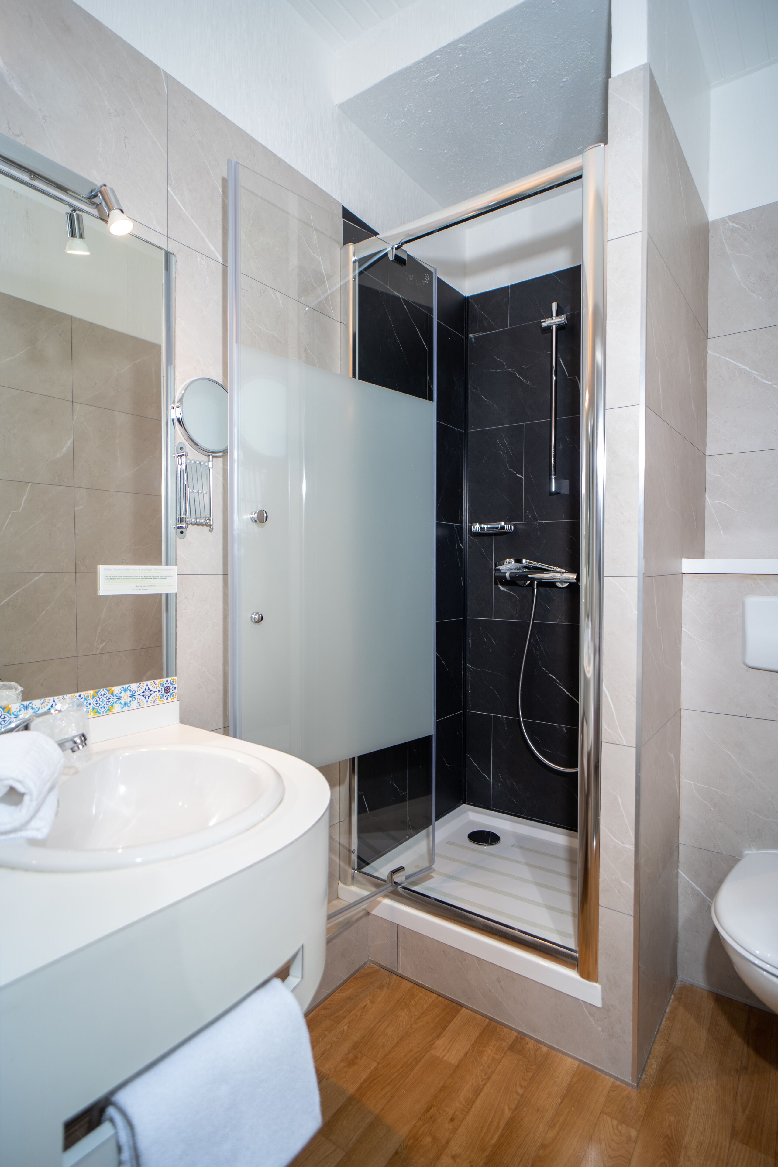 standard room, 1 bedroom | bathroom | shower, free toiletries, hair dryer, towels