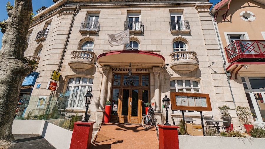 Logis Hotel Le Majestic
